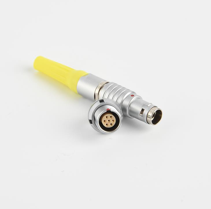 航空插座如何防止火災(zāi)和電擊事故？
